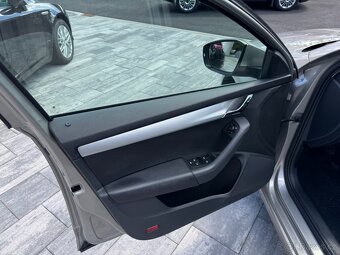 Škoda Octavia Style 1.6 TDI 81kW - 10