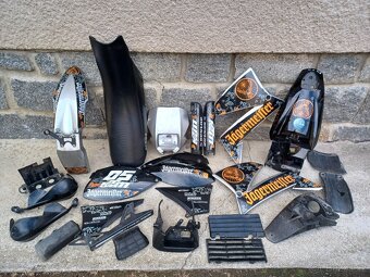 KTM LC4 640 - 620 KOLA, TLUMIČE, PUMPY, BRZDIČE ... - 10