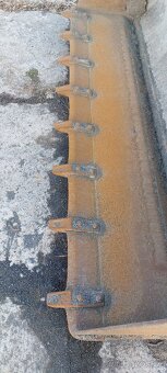 Rypadlonakladač Cat 432F2 - 10