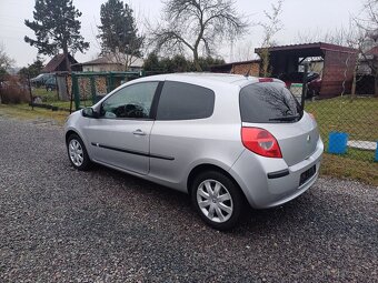 Renault Clio FACELIFT 1.6 16V 135396km. - 10