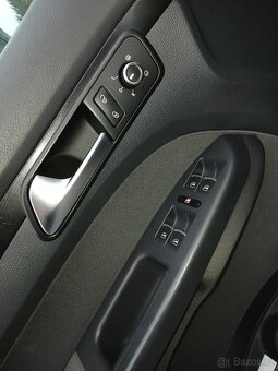 Volkswagen Touran 2.0 TDI 103kw Highline - 10