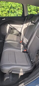 Prodám Ford Kuga Titanium 1.5 EcoBoost 150k man (2019) - 10