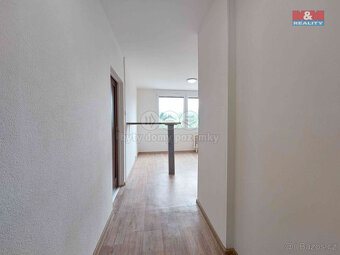 Pronájem bytu 1+1, 35 m², Klášterec n/O, ul. Královéhradecká - 10