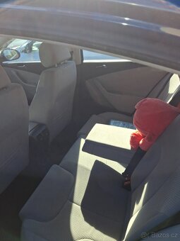 Passat b6 1,6fsi za dodavku - 10