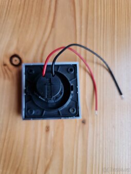 Zásuvky Berker Integro NOVÉ - 10