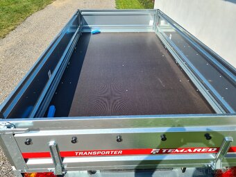 nový , dvouosý, 300x150, řp. B - 10