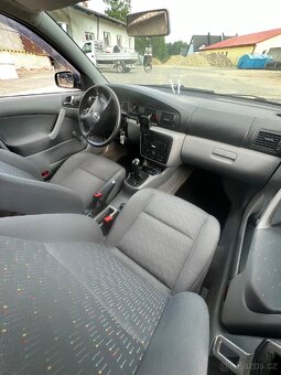 Octavia 1.6i 75kw - 10