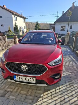 Osobni auto MG zs exclusive 6AT - 10