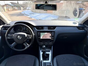 Škoda Octavia Elegance Combi III 2.0 TDI 110KW - 10