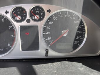Prodám Ford Galaxy 2.3 benzín+ plyn,rok výroby 2001 , - 10
