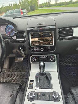 VW TOUAREG 3,0 TDI 180 KW - 10