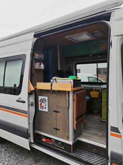 VW Crafter obytný - 10