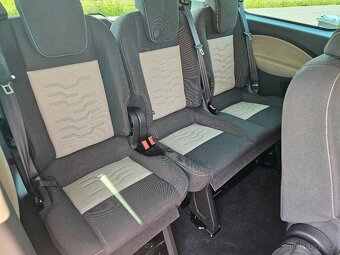 Ford Tourneo Custom 2,2tdci 114kw Titanium 8.míst model 2016 - 10