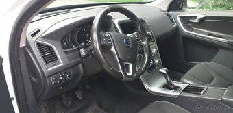 Volvo XC60 2017 - 10