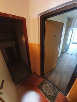 Pronájem bytu 1+kk 29 m s komorou a balkónem - 10