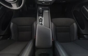 Volvo XC60 B4 AWD Geartronic Advanced Edition 2020 - 10