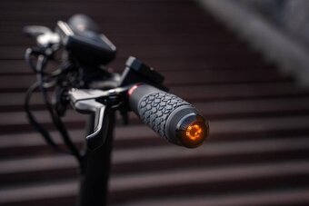 Elektrokoloběžka Sencor Scooter X50 OFF-ROAD - 10