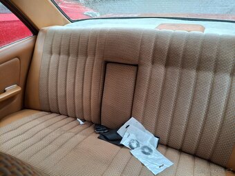 Mercedes Benz w123 200D - 10