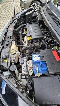 Opel Corsa E 1,2 16V - 10