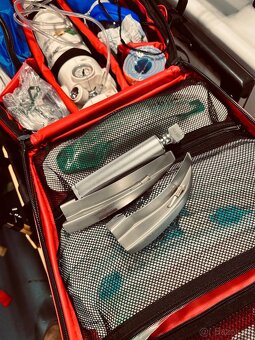 Nový lékařský batoh ROBUST s defibrilátorem AED - 10