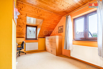 Prodej rodinného domu, 241 m², Bochov - 10