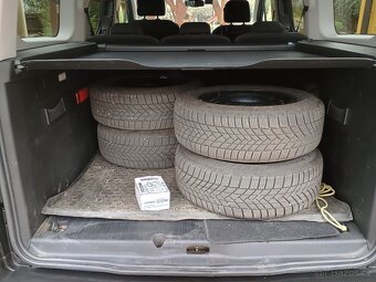 Citroen Berlingo XL MAX 1,5 - 10