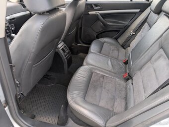 ŠKODA OCTAVIA II SCOUT 4x4 COMBI 2.0TDi 103kW - 10