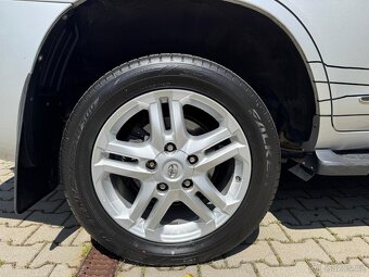 TOYOTA LAND CRUISER 4,5 D L200 TOP STAV - 10