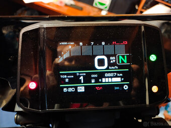 Prodám Yamaha MT-09 SP 2023 - 10