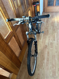 Horské kolo GT Avalanche 1.0 - 10