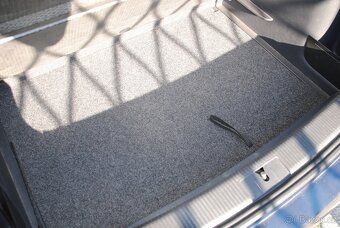 VW GOLF 5 PLUS 1.9TDi 77kW - po 1. majiteli - TOUR - 10