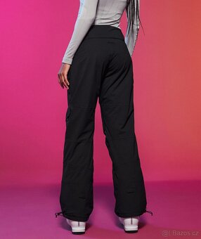 Roxy Rosewood snowboardové / lyžařské dámské černé kalhoty M - 10
