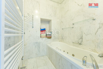 Prodej rodinného domu, 300 m², Město Albrechtice - 10