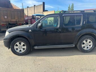 Nissan Pathfinder 2.5DCI na ND - 10