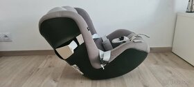 Autosedačka Cybex SIRONA M2 i-Size + isofix základna - 10