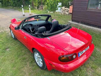 Mazda mx-5 NA - 10