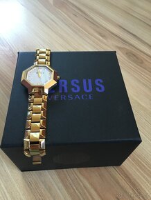 VERSACE hodinky - Kompletní balení - 10
