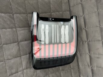 Volvo EX30 P.Z. světlo - 10