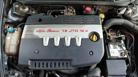 Alfa Romeo GT 1.9 JTD 130 kw (chiptuning) - 10