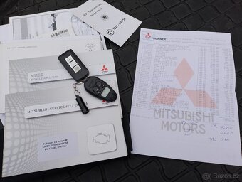 Prodám MITSUBISHI OUTLENDER 2.3 Di-D 4 WD - 110kw 7. mist - 10