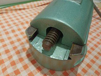 Svěrák - 10