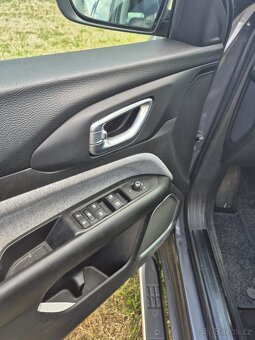 Jeep Compass, 1.4 benzin, 96 kw - 10