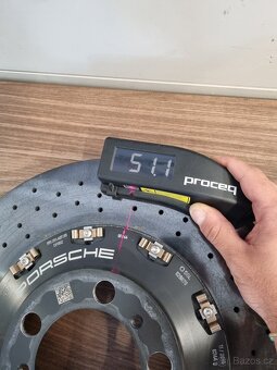Prodám PCCB 911 GT3 RS 991.1 kotouče + destičky - 10