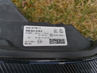 Přední pravé full LED světlo Škoda Kamiq - 10