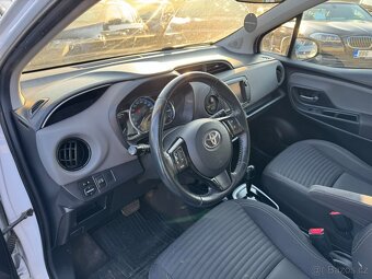 Toyota Yaris HYBRID 1,5 54 KW STK - 10