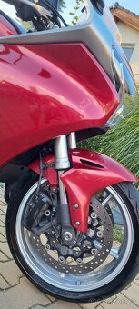 Honda VFR 1200 - 10