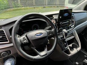 Ford Tourneo Custom - 10
