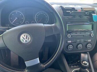 VW Golf 5 - 10