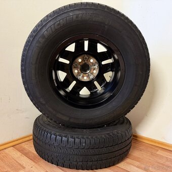 FIAT DUCATO MAXI 5x130 R16 ET68+LETNÍ 225/75R16 8m - 10