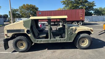 Hummer H1 Humvee M1151 Slantback - 10